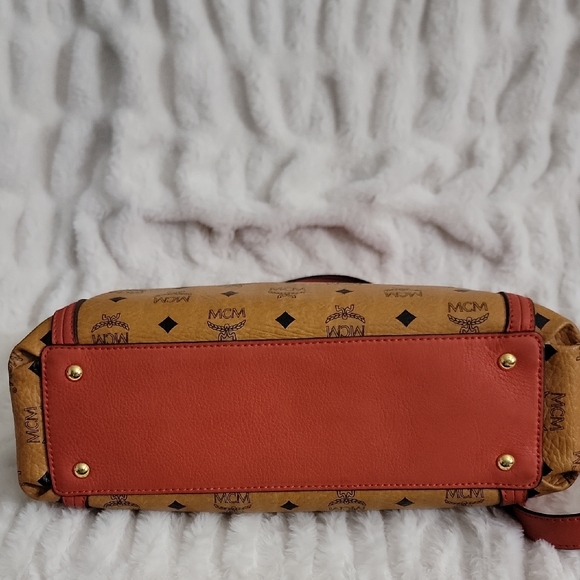 MCM Coral and Tan Logo Satchel‎ - Picture 2 of 7